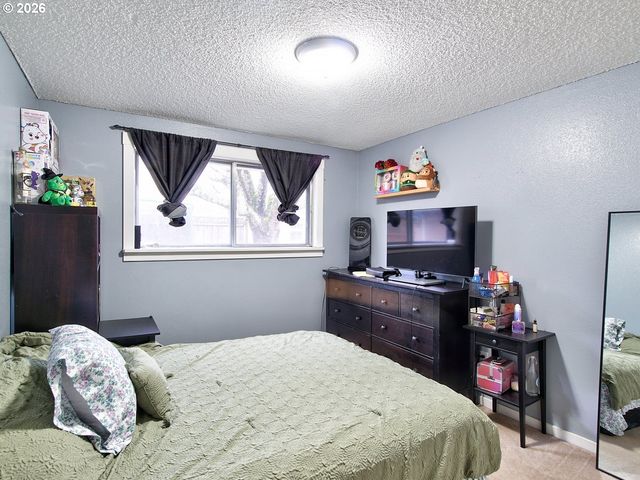 19875 Sw ROCK Dr, Beaverton, OR 97003