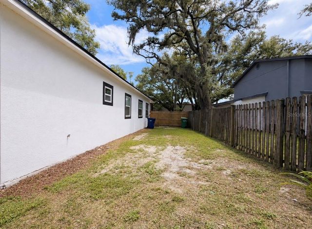 4220 E EVA STREET, Tampa, FL 33617