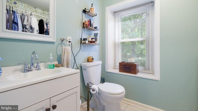 2217 N ROCKHILL RD, Sellersville, PA 18960