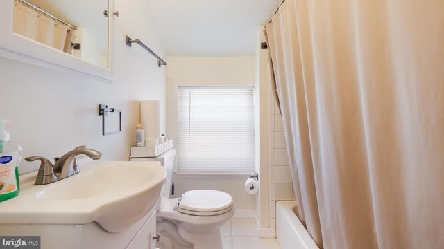 2217 N ROCKHILL RD, Sellersville, PA 18960