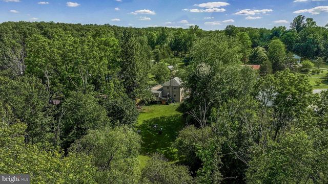 2217 N ROCKHILL RD, Sellersville, PA 18960