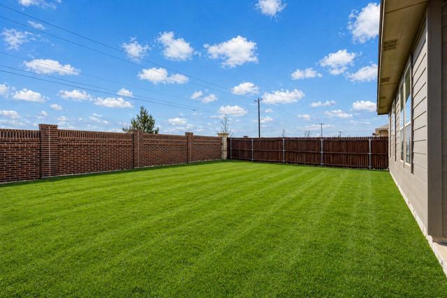 11417 Leeson Street, Fort Worth, TX 76052
