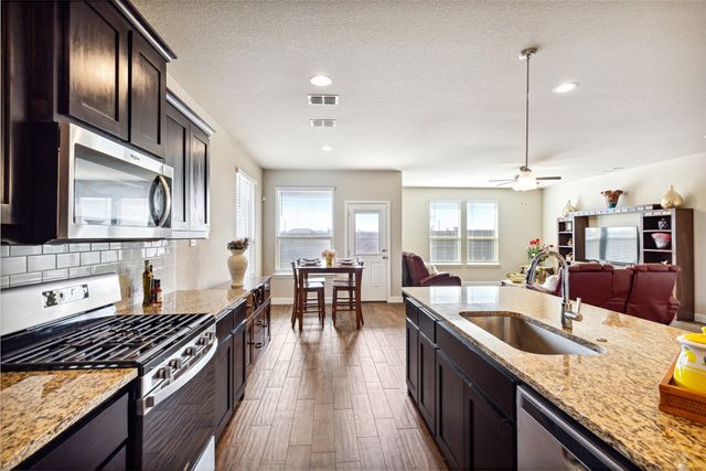 11417 Leeson Street, Fort Worth, TX 76052