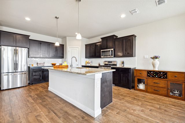 11417 Leeson Street, Fort Worth, TX 76052