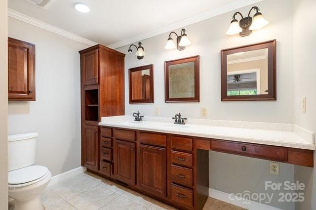3717 Smokerise Hill Drive, Charlotte, NC 28277