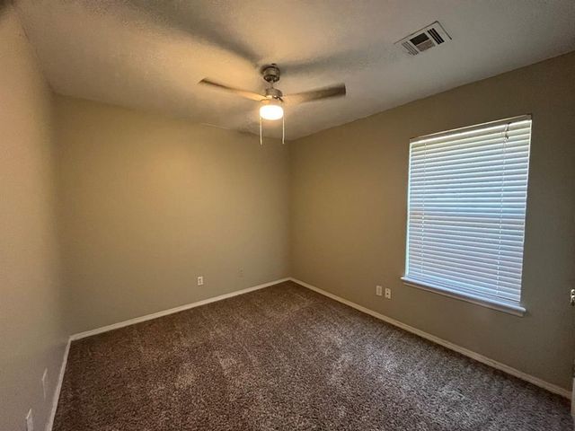 421 W 10th Street, Edmond, OK 73003