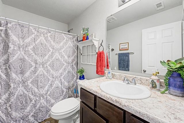 995 Jennifer Ann Lane, Elkins, AR 72727