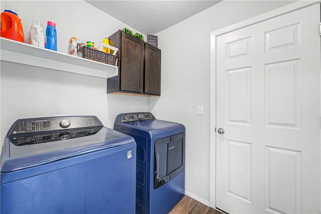 995 Jennifer Ann Lane, Elkins, AR 72727