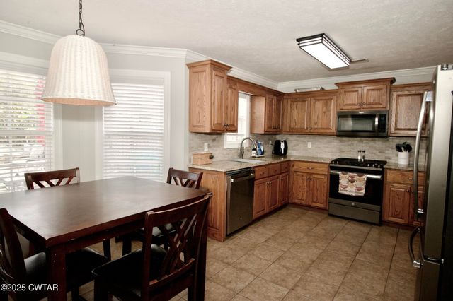 177 Fawn Ridge Ln, Medina, TN 38355