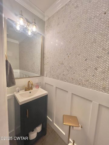 177 Fawn Ridge Ln, Medina, TN 38355