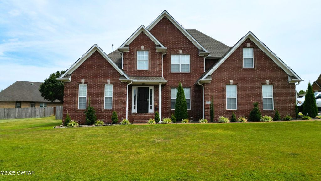 177 Fawn Ridge Ln, Medina, TN 38355