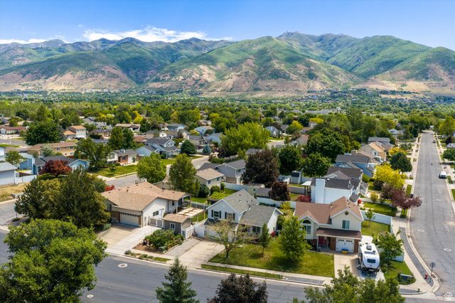 1523 S 500 E, Kaysville, UT 84037