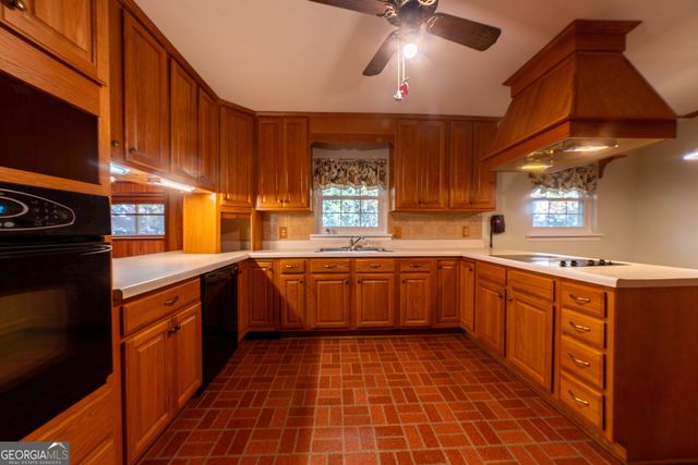 6530 Bevin Drive, Macon, GA 31216