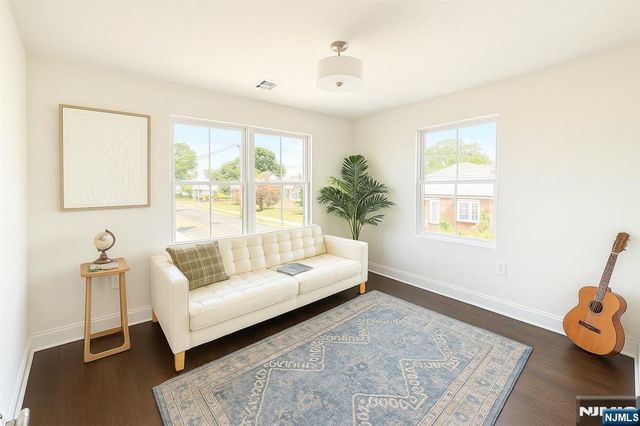 192 Canterbury Avenue, North Arlington, NJ 07031