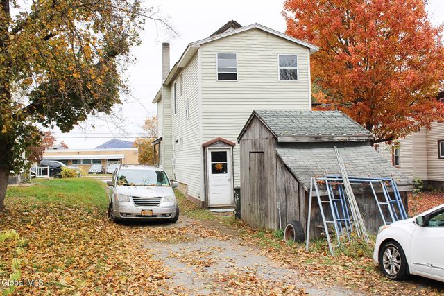 112 Oak Street, Corinth, NY 12822