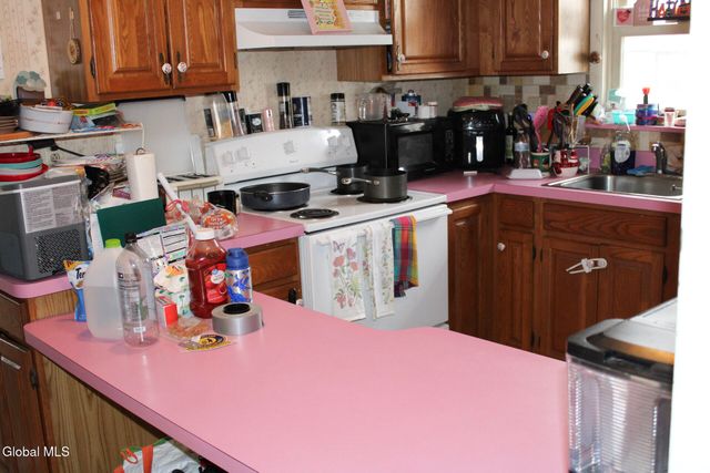 112 Oak Street, Corinth, NY 12822