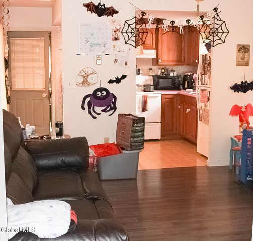 112 Oak Street, Corinth, NY 12822