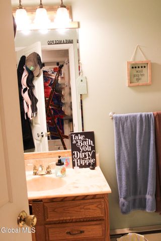 112 Oak Street, Corinth, NY 12822