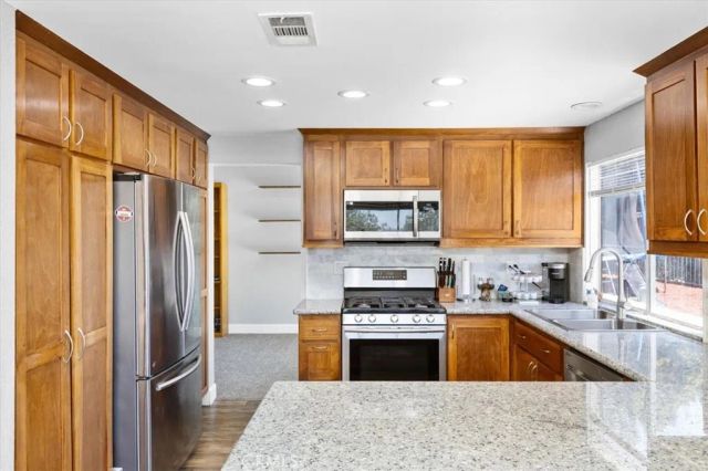 24080 Manresa Court, Murrieta, CA 92562