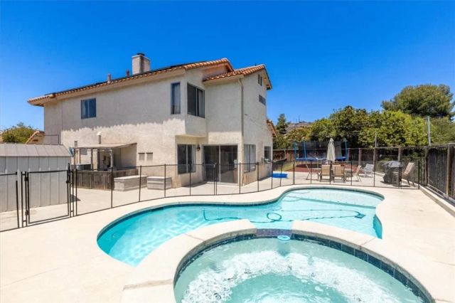 24080 Manresa Court, Murrieta, CA 92562
