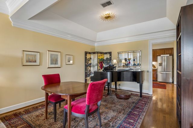 3737 West End Ave Apt 305, Nashville, TN 37205