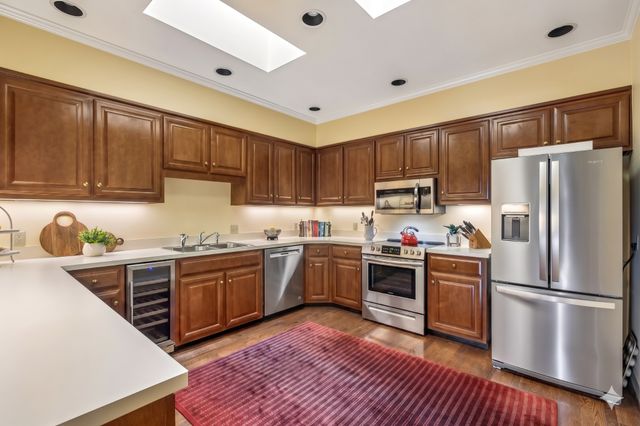 3737 West End Ave Apt 305, Nashville, TN 37205