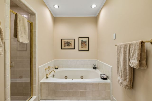 3737 West End Ave Apt 305, Nashville, TN 37205