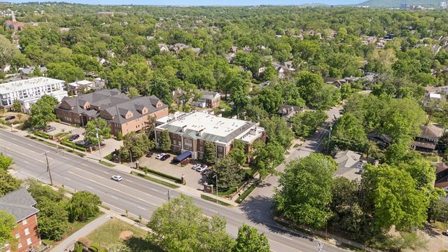 3737 West End Ave Apt 305, Nashville, TN 37205