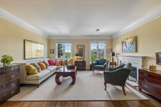 3737 West End Ave Apt 305, Nashville, TN 37205