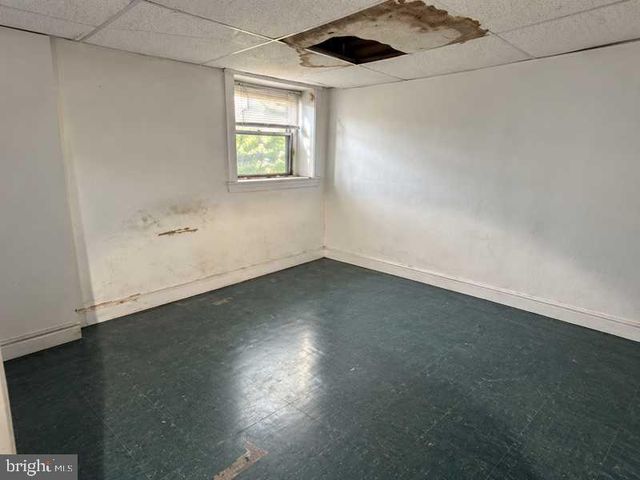 3228 W YORK ST, Philadelphia, PA 19132
