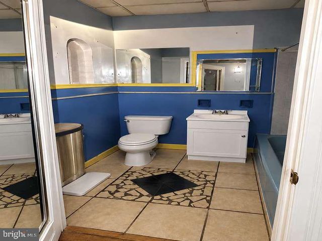 3228 W YORK ST, Philadelphia, PA 19132