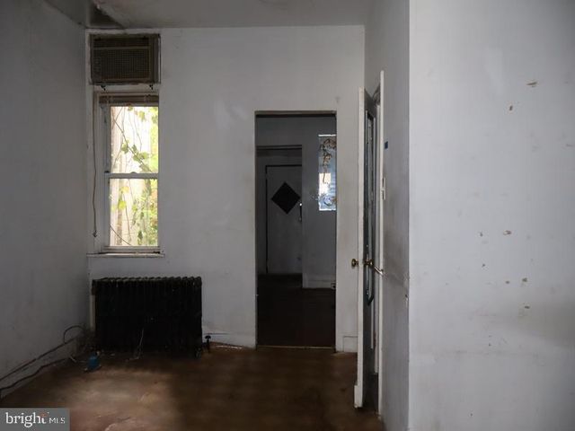 3228 W YORK ST, Philadelphia, PA 19132