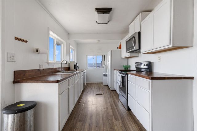 173 Tanglewood Drive, Mabank, TX 75156