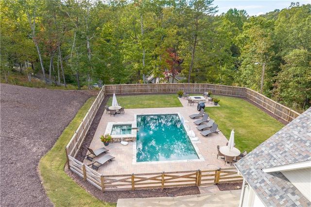 85 Grant Cove, Dawsonville, GA 30534