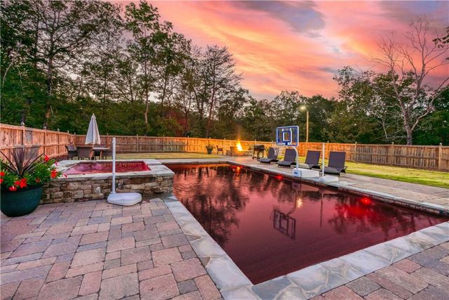 85 Grant Cove, Dawsonville, GA 30534