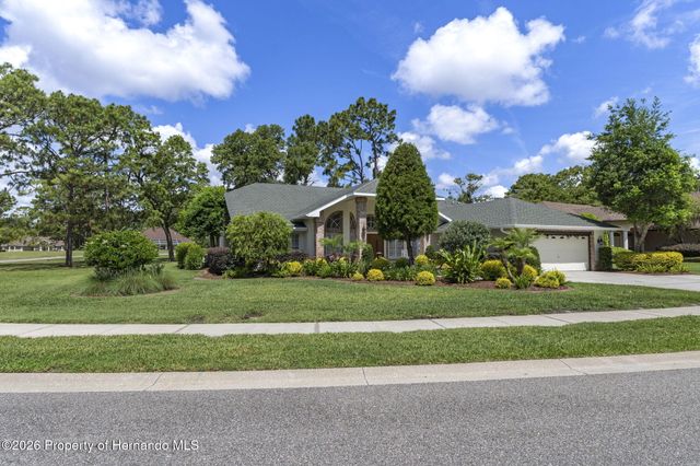 5205 Legend Hills Lane, Spring Hill, FL 34609