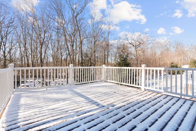 20 Brookview Circle 20, Bristol, CT 06010