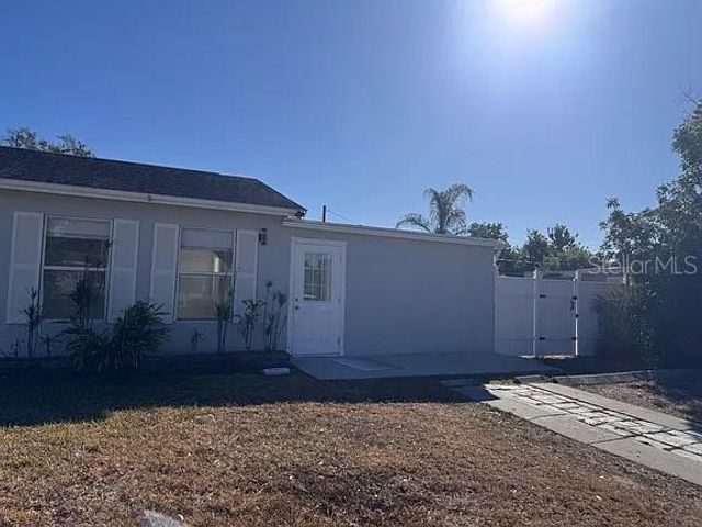 7101 15TH STREET N, St Petersburg, FL 33702