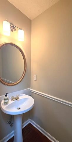 4915 LAKEBROOKE Run, Stone Mountain, GA 30087