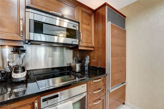 145 East Harmon Avenue 2021, Las Vegas, NV 89109