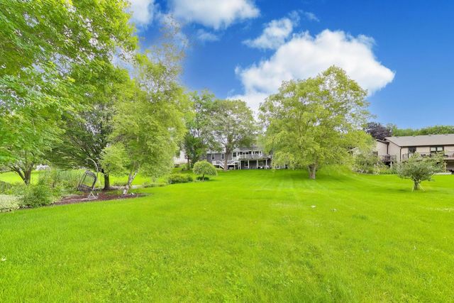 924 Glen Oak Drive, Sleepy Hollow, IL 60118