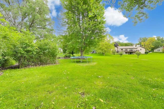 924 Glen Oak Drive, Sleepy Hollow, IL 60118