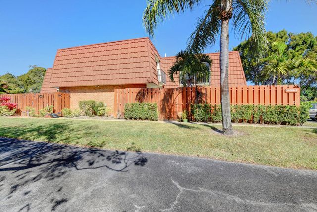 3409 Spanish Wells Drive 56-A, Delray Beach, FL 33445