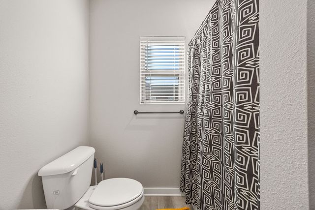 281 W Ash Street 2, Fayetteville, AR 72703