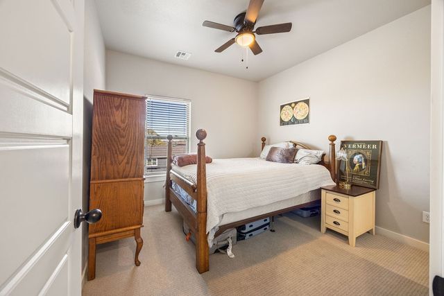 281 W Ash Street 2, Fayetteville, AR 72703