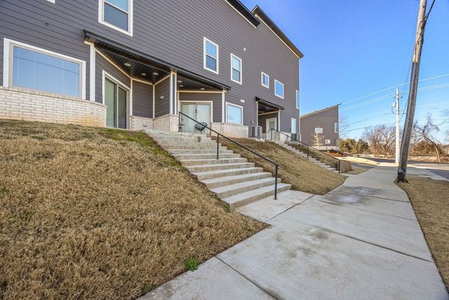 281 W Ash Street 2, Fayetteville, AR 72703