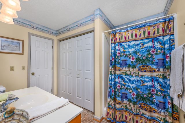 942 Tiffany Ln., North Myrtle Beach, SC 29582