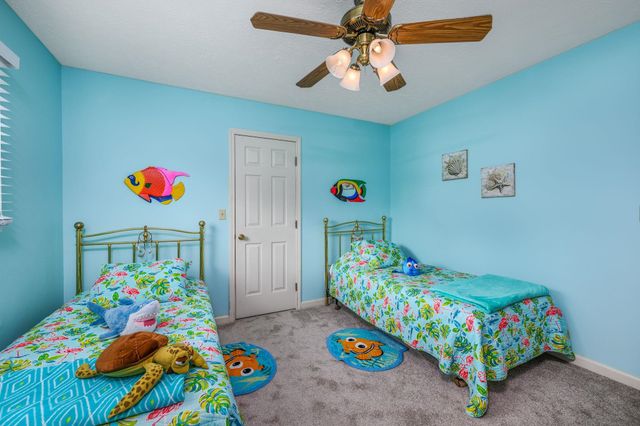942 Tiffany Ln., North Myrtle Beach, SC 29582