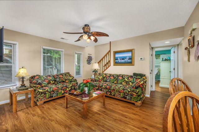 942 Tiffany Ln., North Myrtle Beach, SC 29582