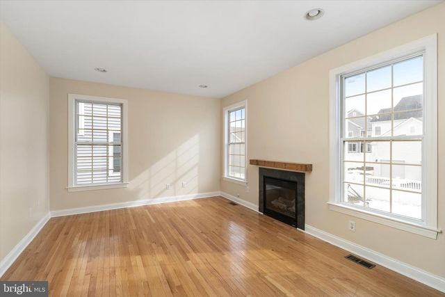 1228 PARK ST, Robbinsville, NJ 08691